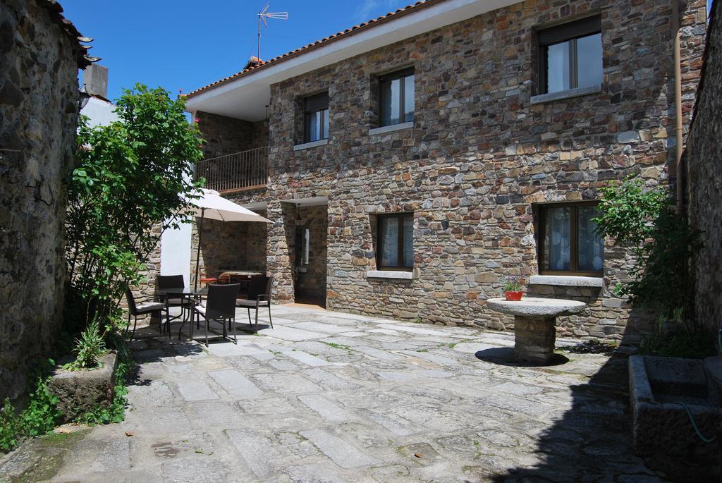 Casa Rural La Cuadraá Linares de Riofrío Esterno foto