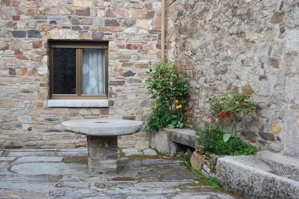 Casa Rural La Cuadraá Linares de Riofrío Esterno foto