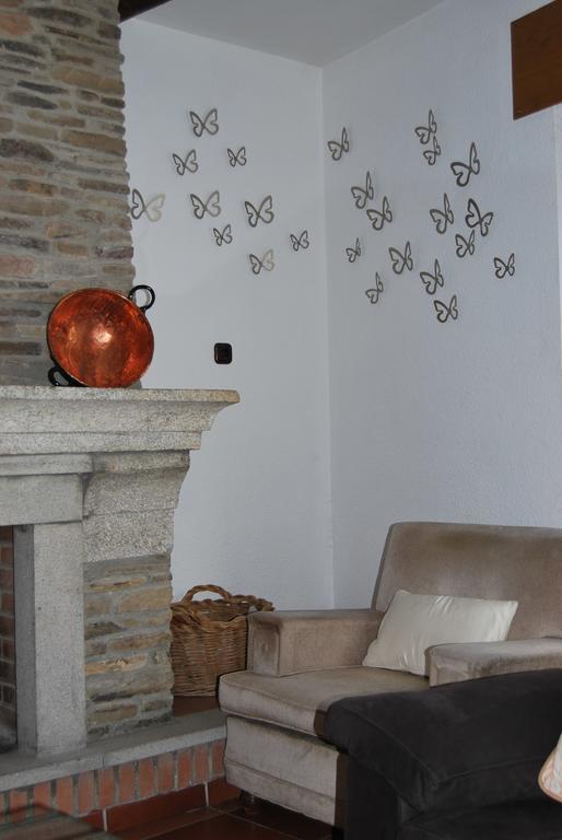 Casa Rural La Cuadraá Linares de Riofrío Esterno foto