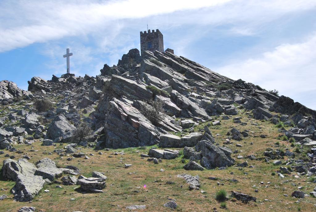 Casa Rural La Cuadraá Linares de Riofrío Esterno foto